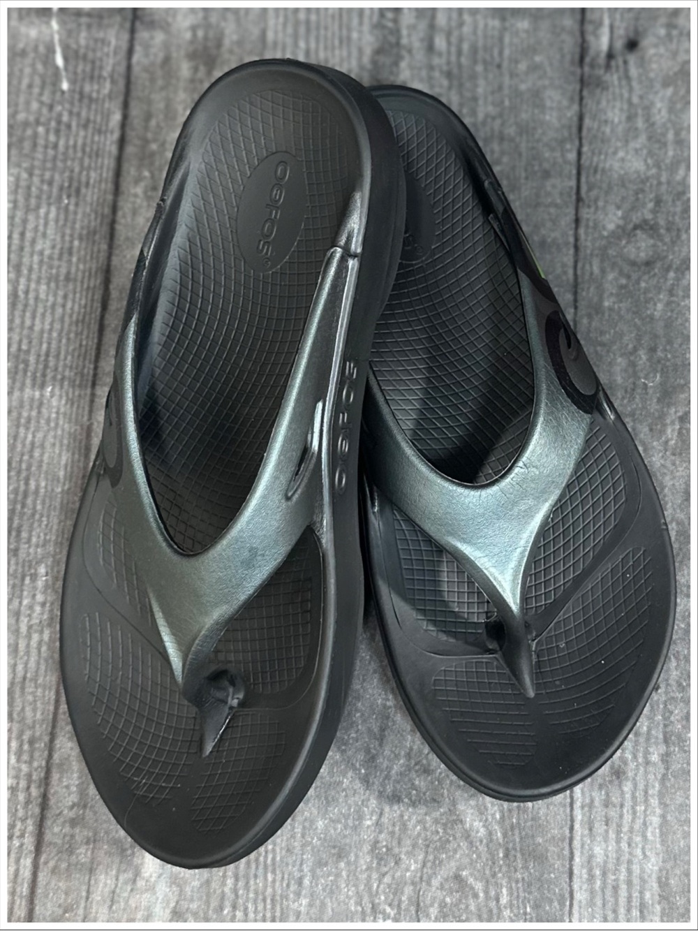 Oofos Original Sport Sandals in Graphite [S3108]